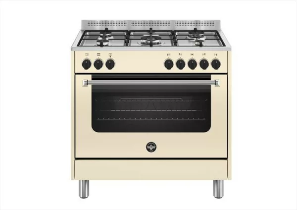 242006304.jpg BERTAZZONI LA GERMANIA - Cucina AMN965ECRV/24 Classe A-CREMA